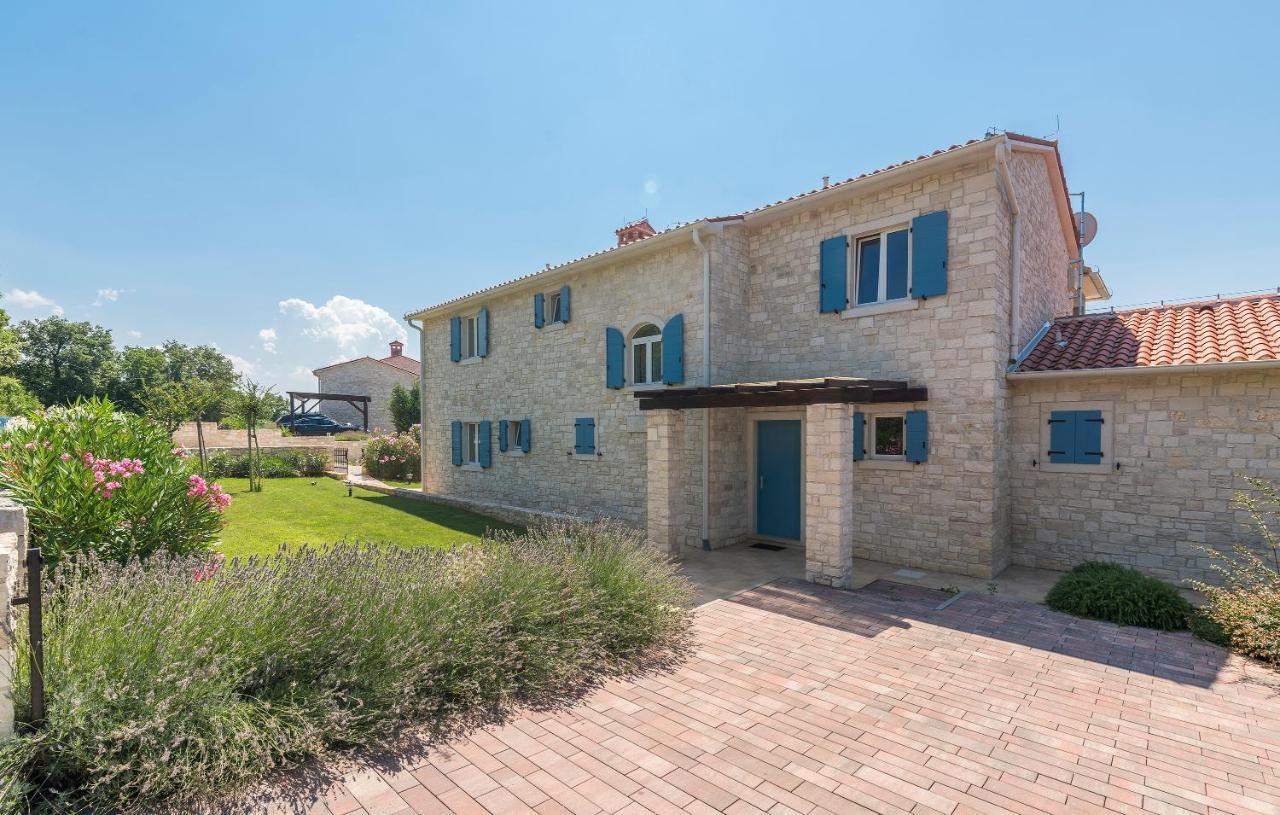 Villa Sterpazzi - Near Porec With Sea View, Private Jacuzzi, Sauna And Pool Višnjan Exterior foto